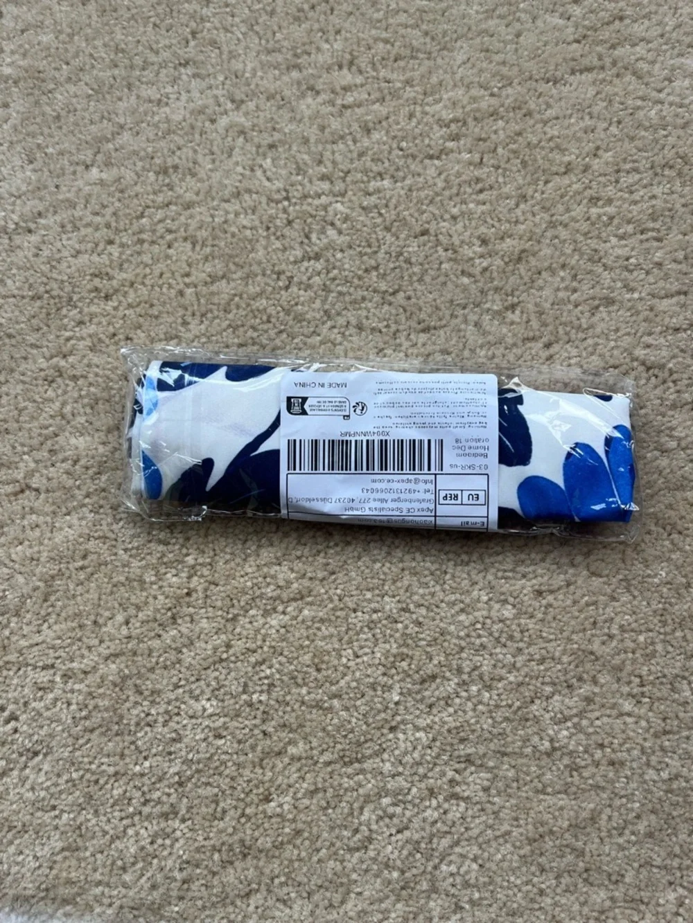 NEW Blue & White Chrysanthemum Floral Pillow Cover (1) - 18”x18” - Cover Only